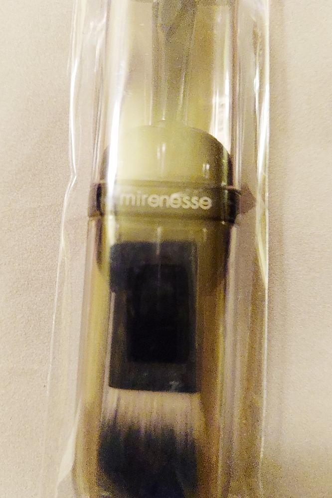 Two Ended Eyelid & Cheek brush